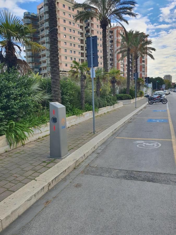 Redi Suite Bari Buitenkant foto